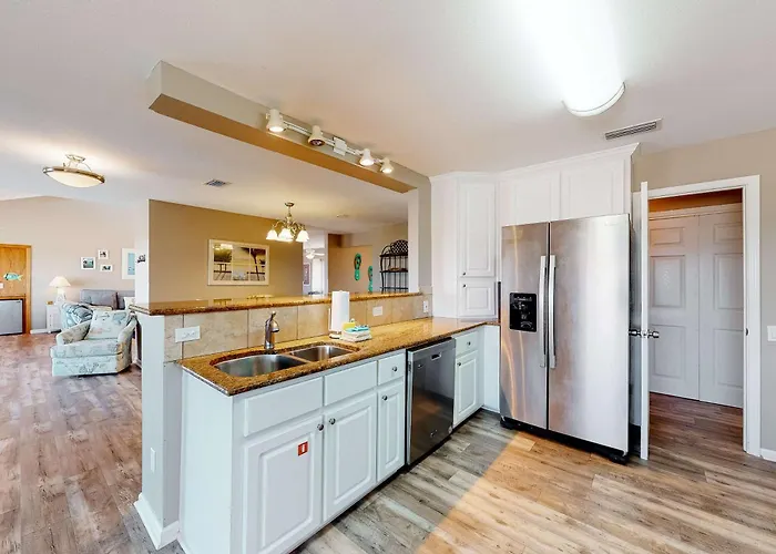 Gulf-front With Great Views, Balcony, Ac, Dog Friendly! Holiday home Gulf Shores